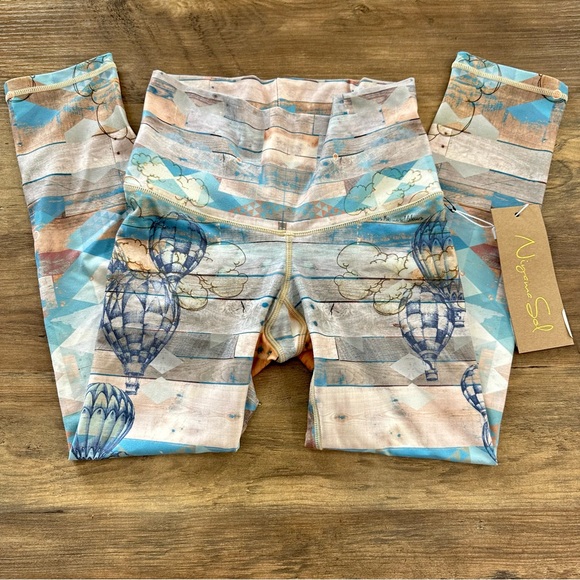 ✨NIYAMA SOL ODELAY BEACHCOMBER HIGH WAIST YOGA CROP LEGGING/PANT NWT XS - Picture 1 of 12